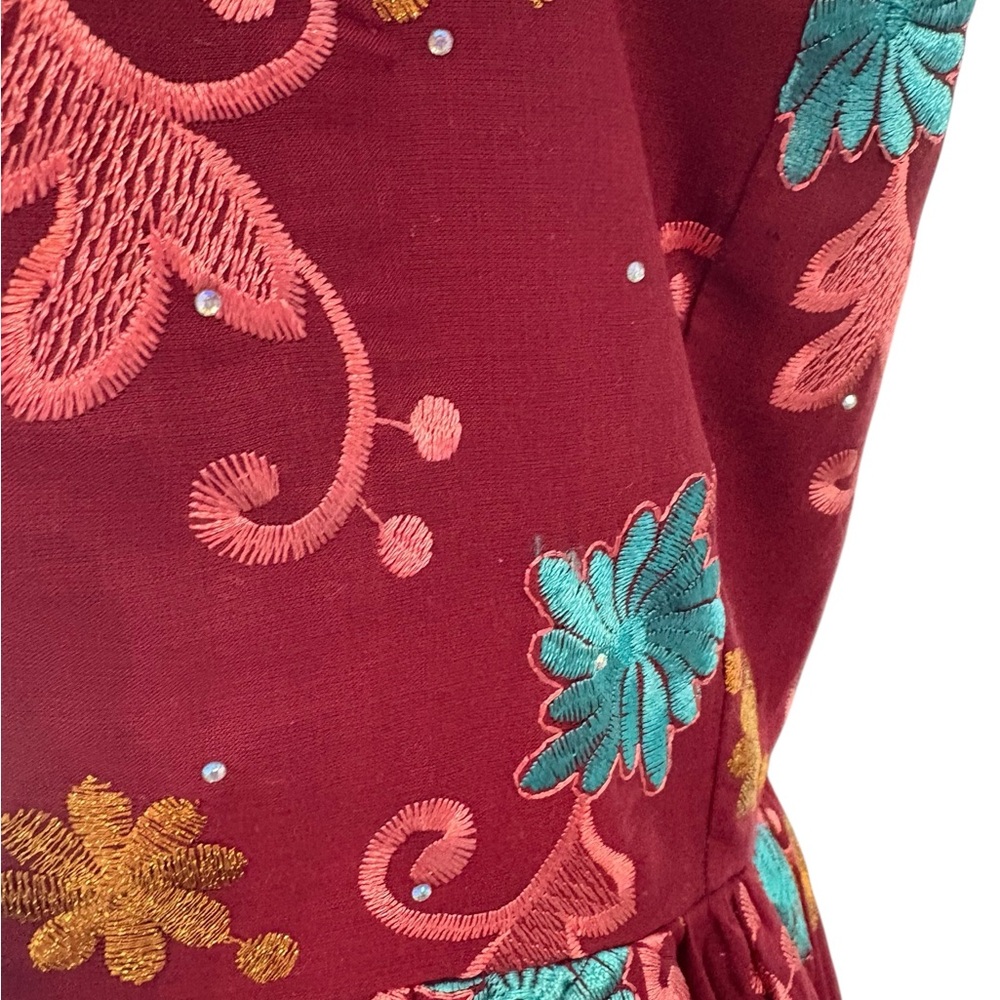 Red Maxi Sundress with Scoop Neck for Resort Wear - Picture 5 of 5